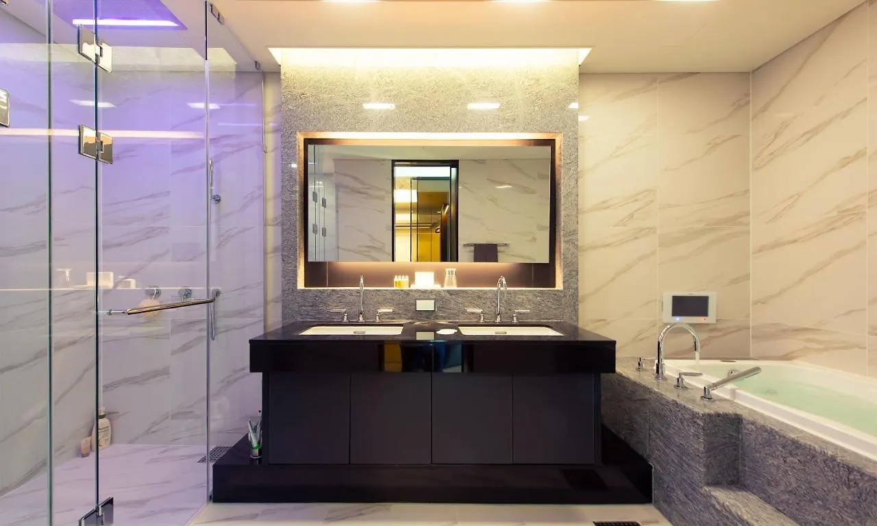 Lct Residence Pusan