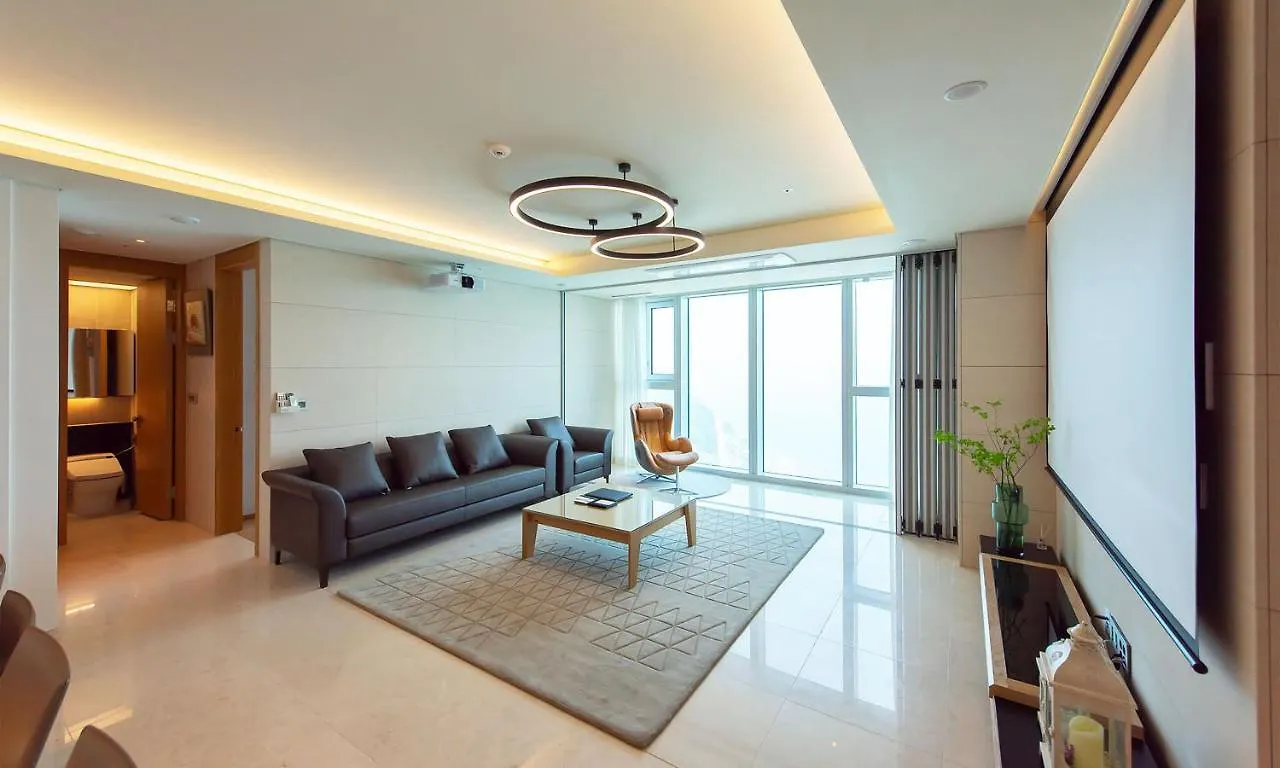 Lct Residence Busan
