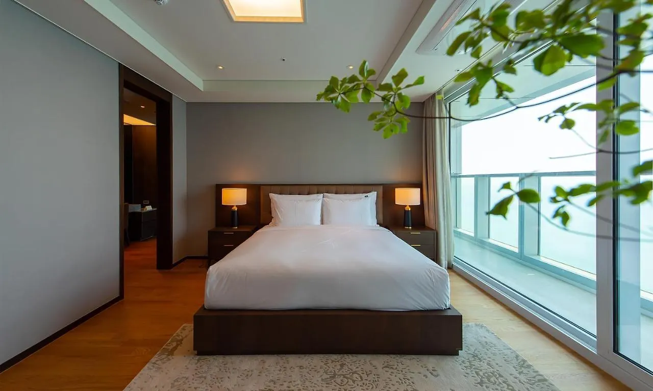 Lct Residence Busan Hotel